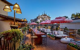 9Hotel Cesari